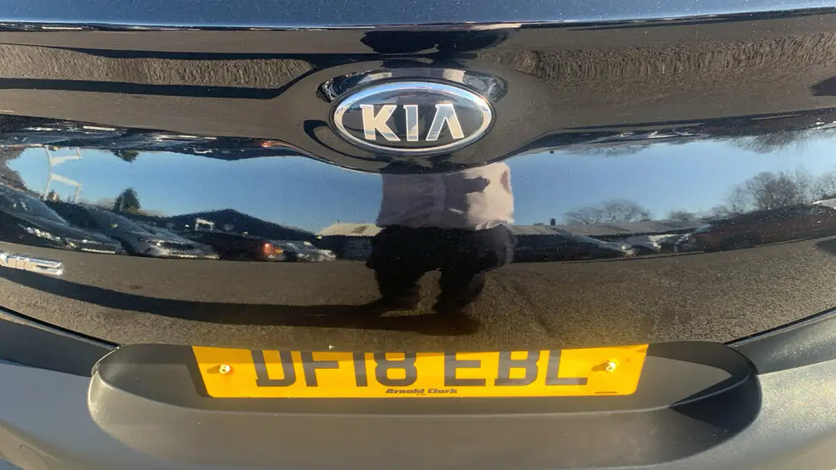 2018-kia-stonic-16crdi-2-big-25