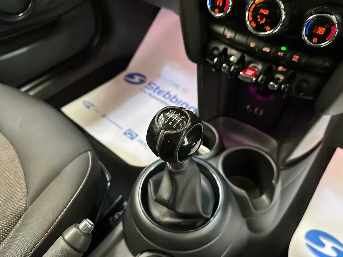 2017-mini-cooper-15-cooper-ss-hatchback-3d-big-11