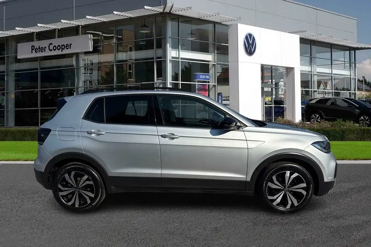 2022-volkswagen-t-cross-10-tsi-black-edition-110ps-big-34