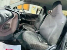 2009-toyota-iq-10-2-multidrive-small-12