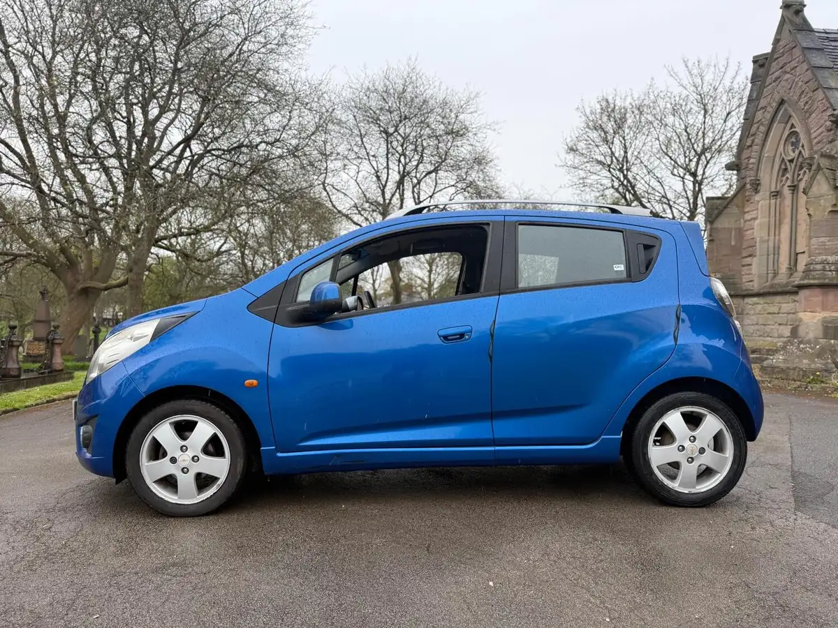 2010-chevrolet-spark-12-lt-big-6