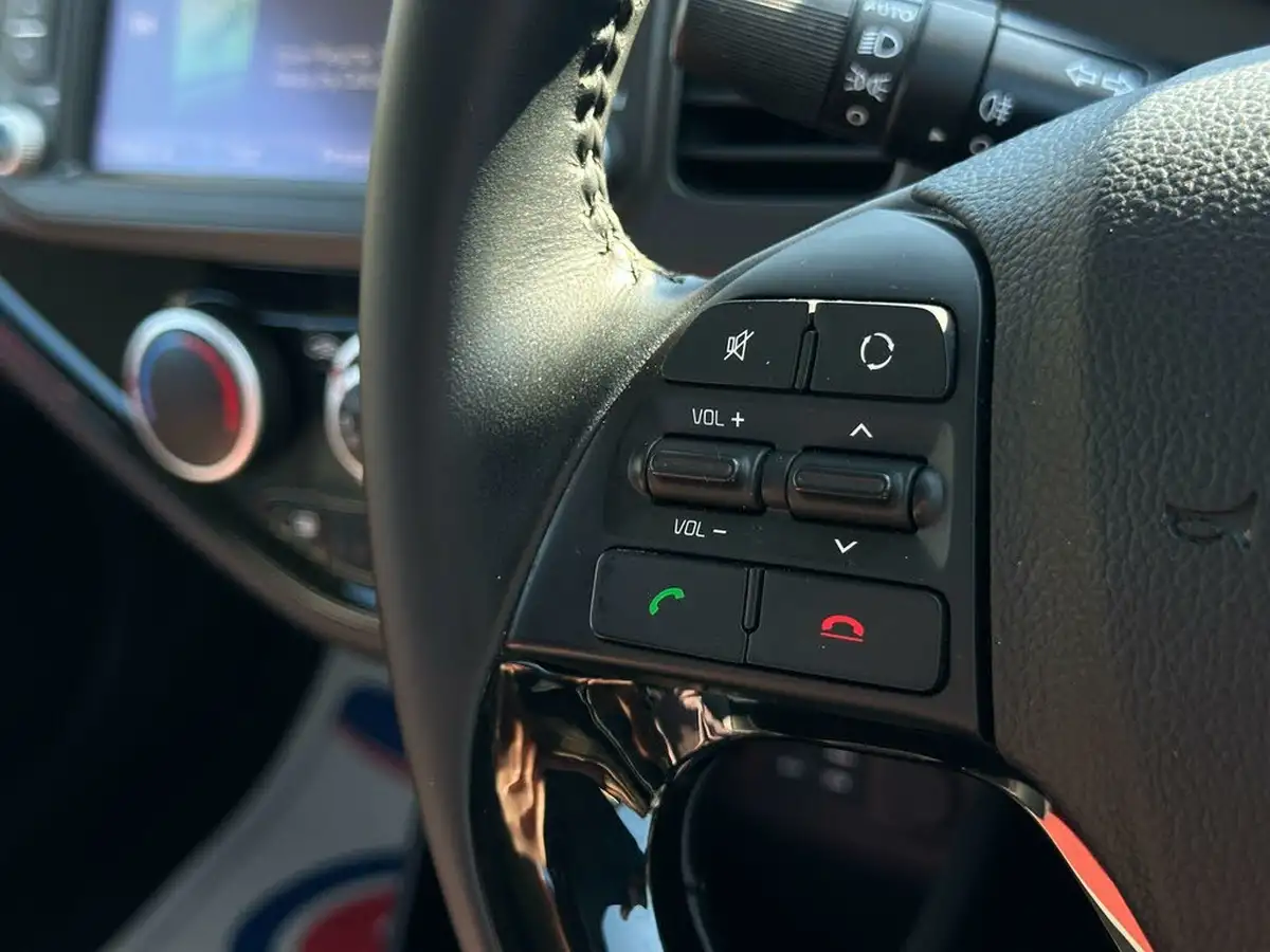 2015-kia-picanto-125-chilli-isg-big-15