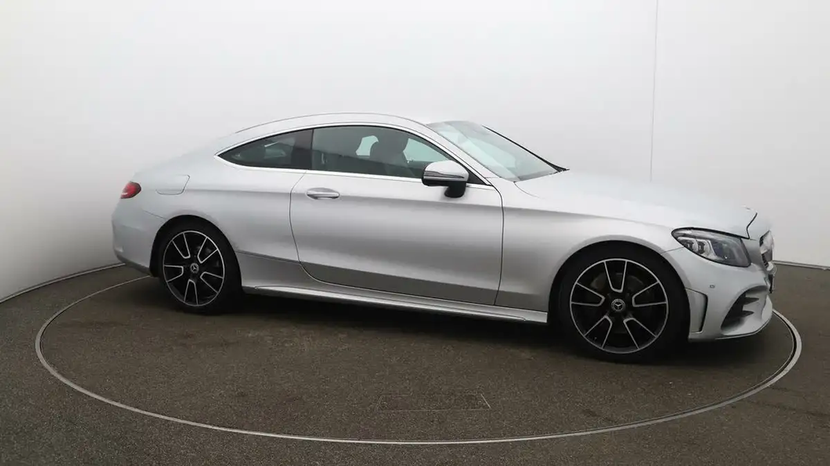2019-mercedes-benz-c-class-20-c300-amg-line-premium-coupe-2d-big-39