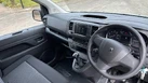 2023-peugeot-expert-15-bluehdi-professional-premium-standard-1000-small-3