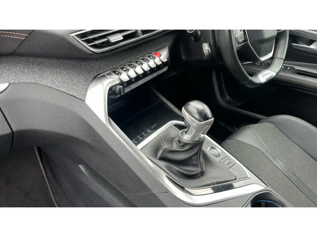 2019-peugeot-3008-suv-15-bluehdi-gt-line-premium-big-12