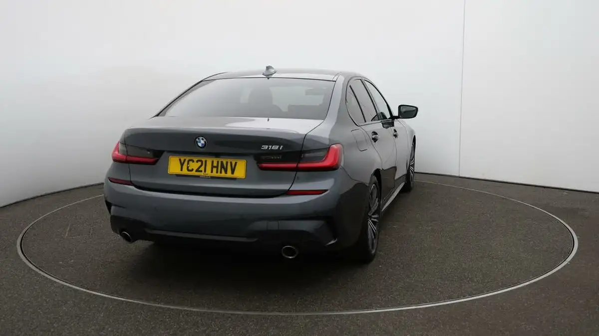 2021-bmw-3-series-20-318i-m-sport-saloon-4d-big-49