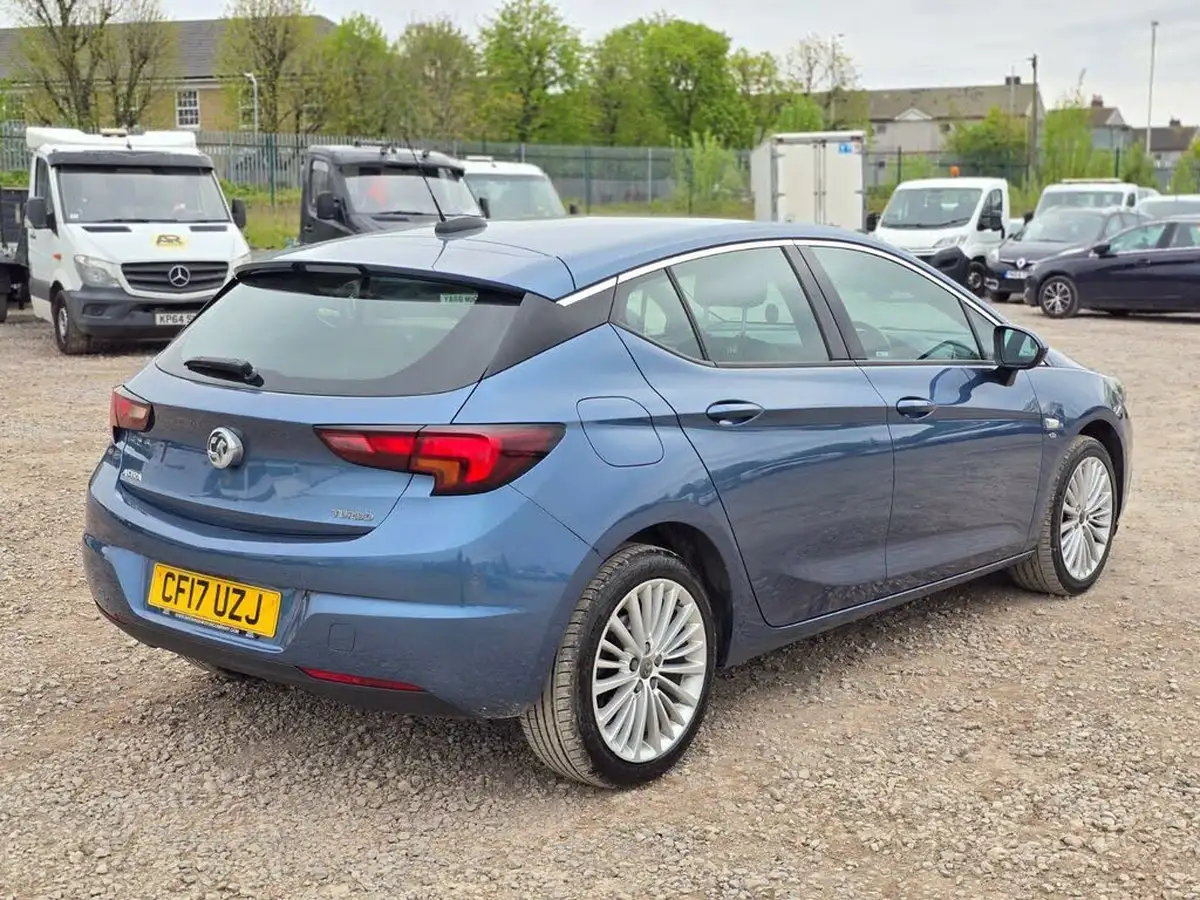 2017-vauxhall-astra-14i-16v-turbo-elite-150ps-ss-hatchback-auto-big-17