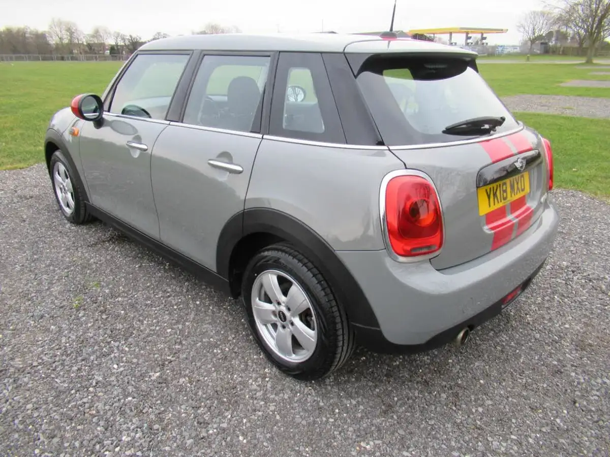 2018-mini-cooper-15-cooper-series-ii-ss-hatchback-5d-big-3