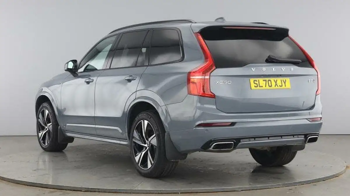 2021-volvo-xc90-20td-b5-r-design-big-2