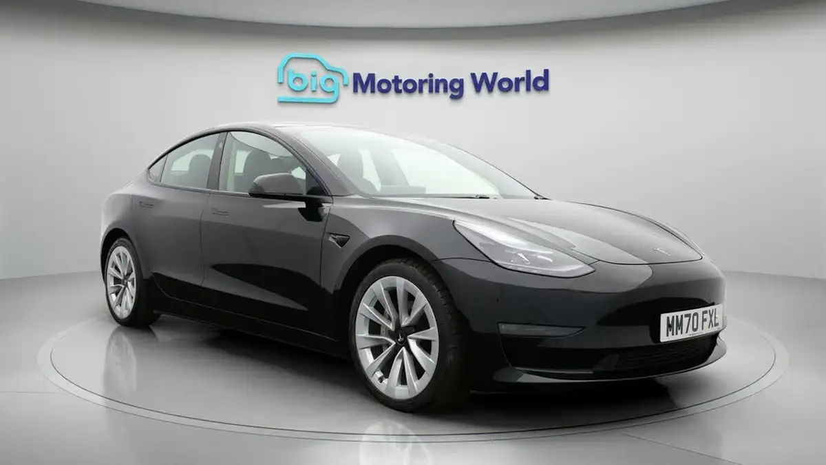 2021-tesla-model-3-e-long-range-4x4-big-0