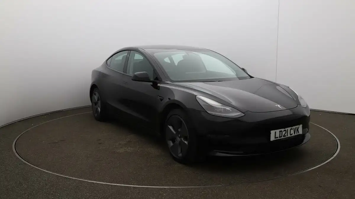 2021-tesla-model-3-e-long-range-4x4-big-35