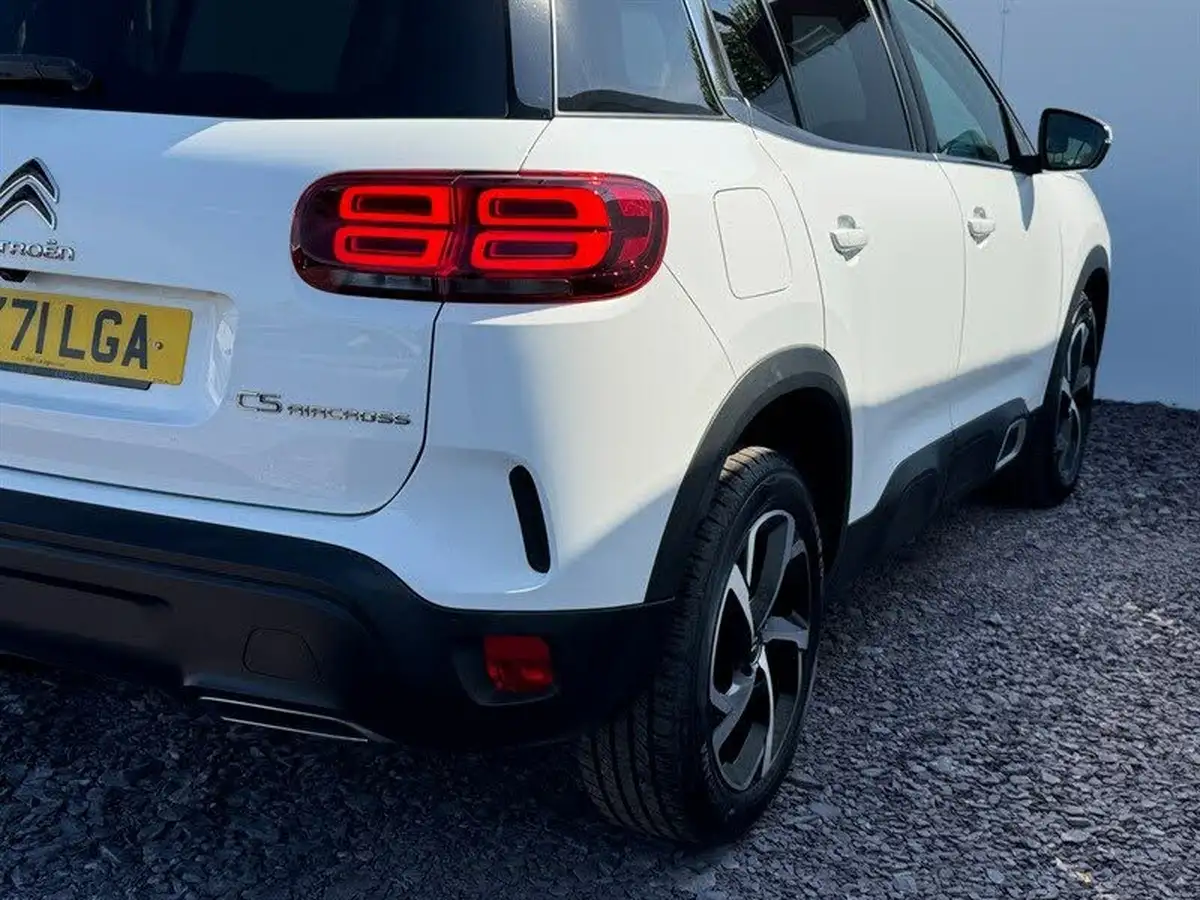 2022-citroen-c5-aircross-12-puretech-shine-ss-big-8