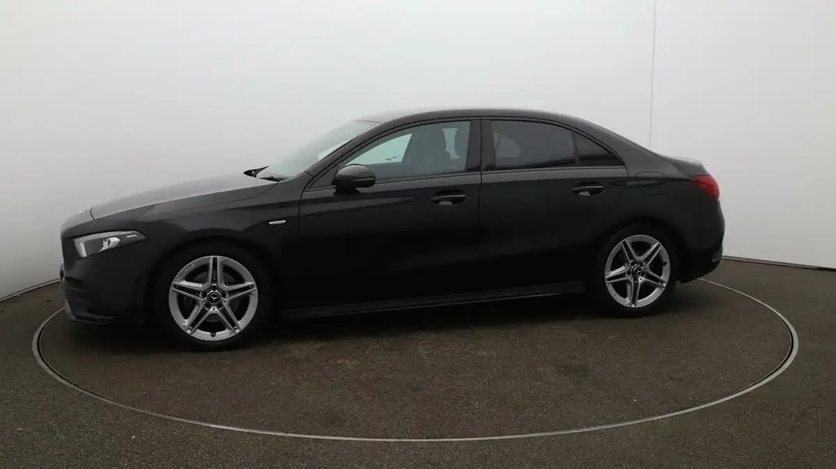 2022-mercedes-benz-a-class-13-a180-amg-line-executive-edition-saloon-4d-7g-dct-big-58