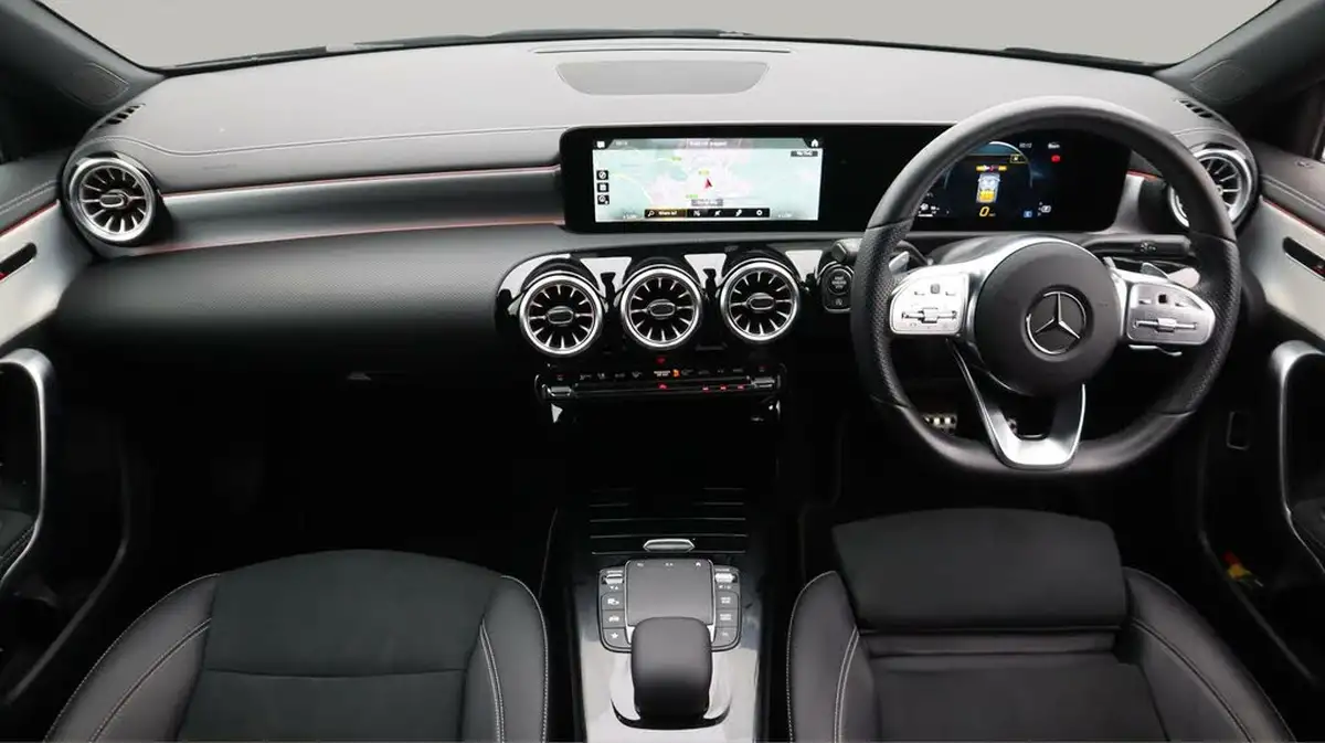 2022-mercedes-benz-a-class-13-a180-amg-line-executive-edition-saloon-4d-7g-dct-big-13