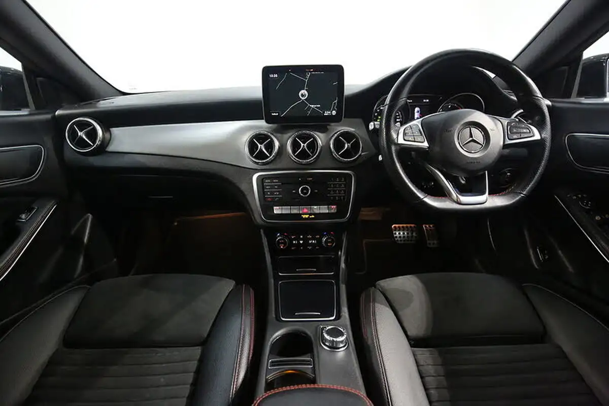 2019-mercedes-benz-cla-21d-cla-220d-amg-line-night-edition-170ps-ss-coupe-4d-4matic-big-1