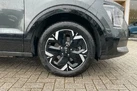 2022-kia-e-niro-ev-3-small-12