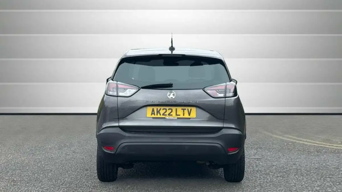 2022-vauxhall-crossland-12i-design-big-3