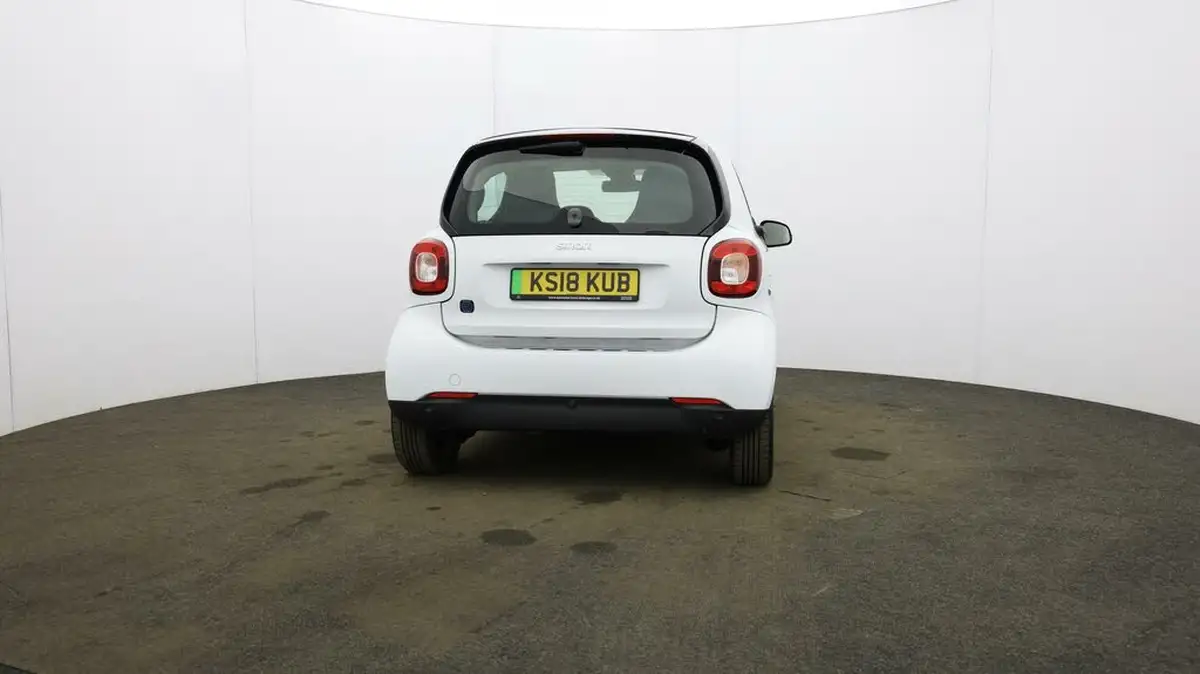 2018-smart-fortwo-e-prime-premium-plus-coupe-big-52
