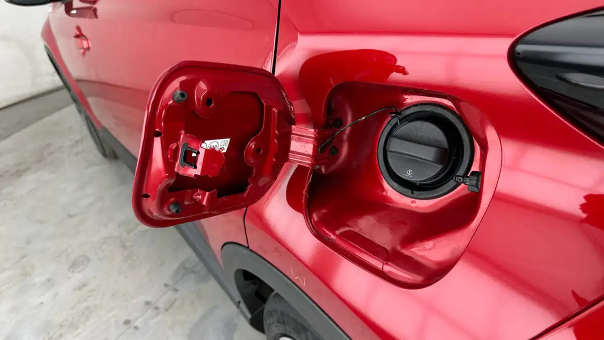 2021-toyota-c-hr-18-vvt-i-gr-sport-big-20