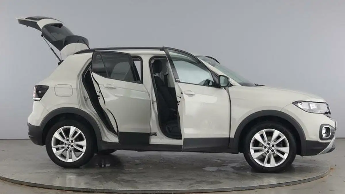2022-volkswagen-t-cross-10-tsi-active-95ps-big-9