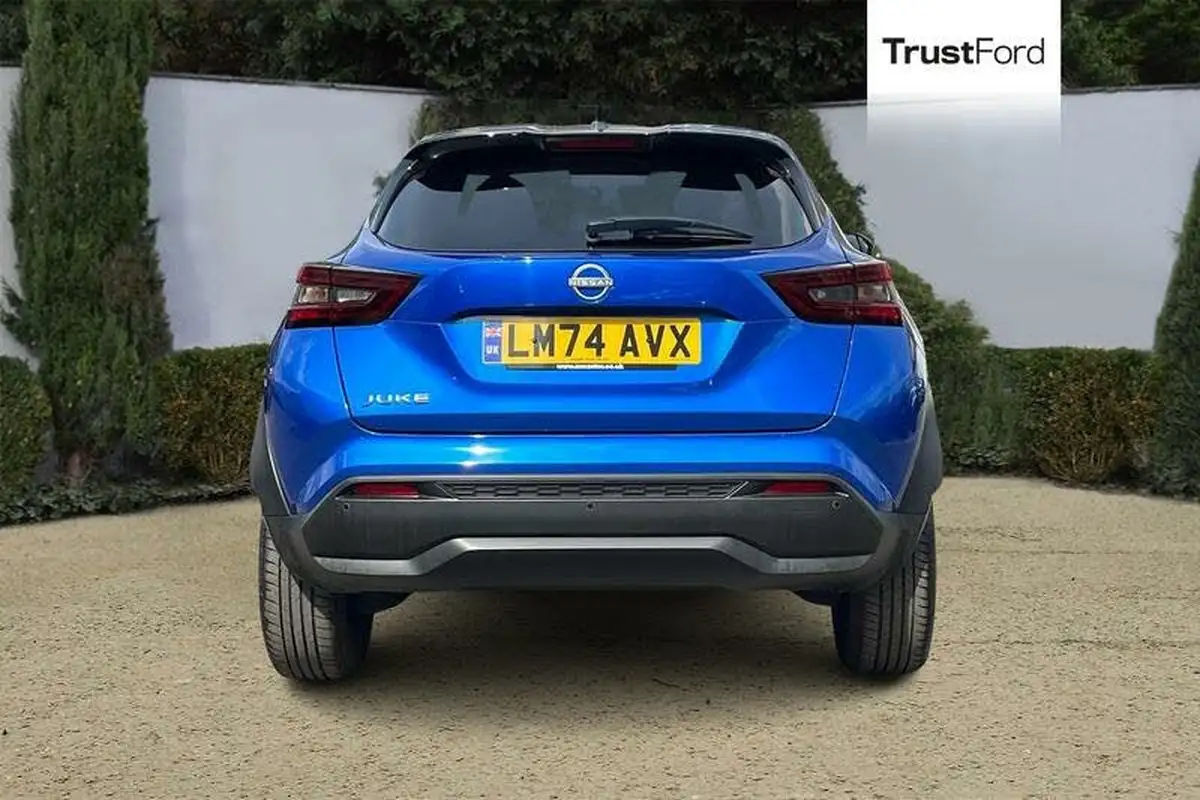 2024-nissan-juke-10-dig-t-n-connecta-big-6