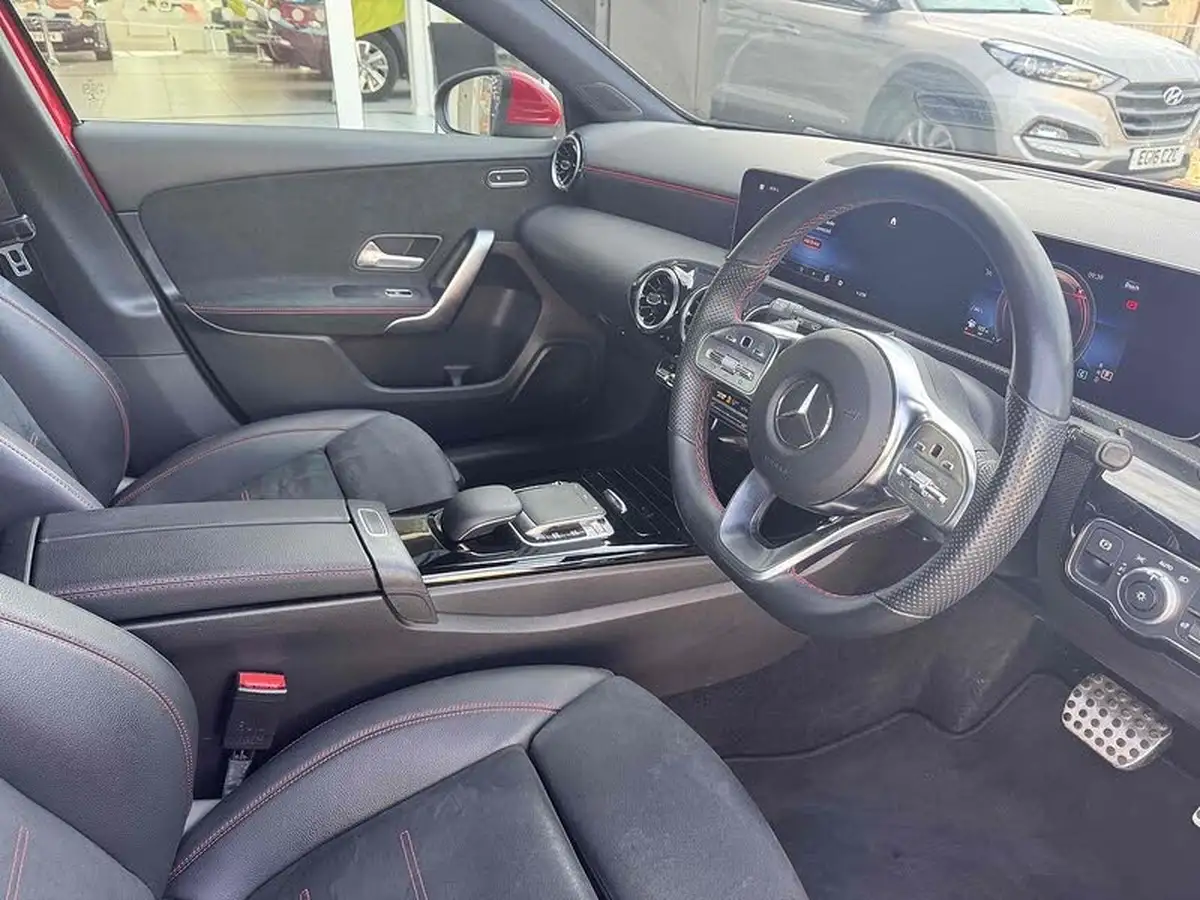 2019-mercedes-benz-a-class-13-a200-amg-line-executive-hatchback-5d-7g-dct-big-33