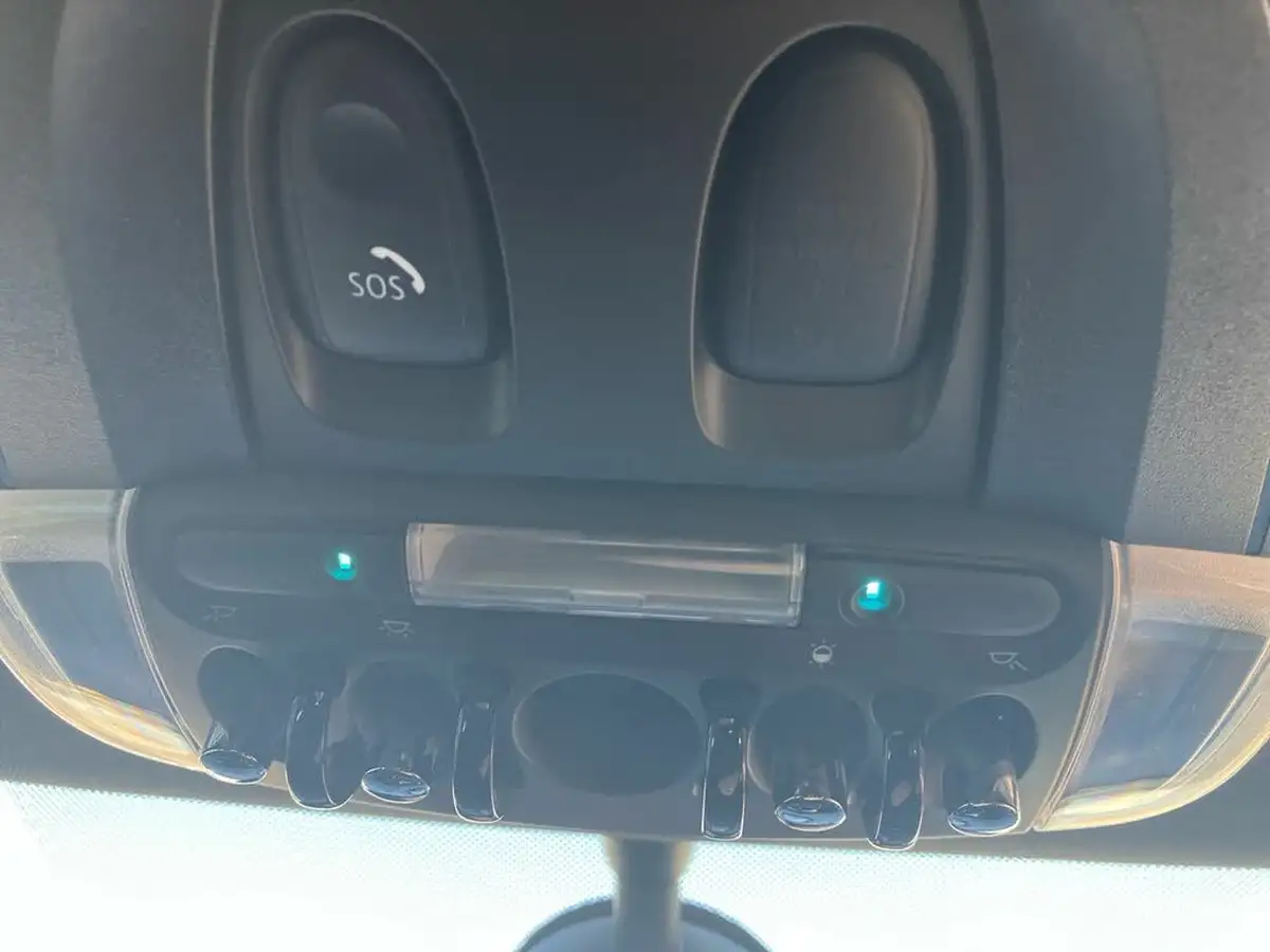 2021-mini-cooper-20-cooper-s-sport-hatchback-5d-big-54