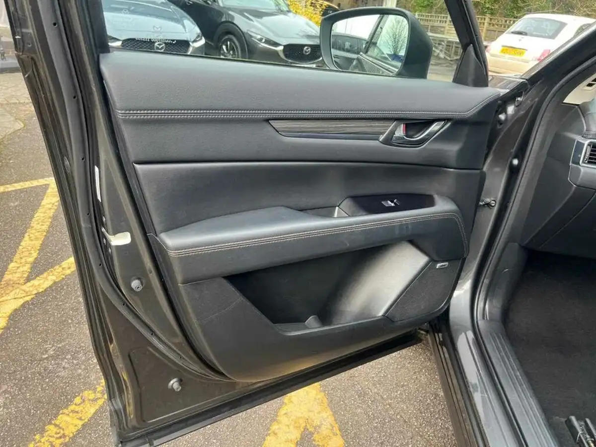 2019-mazda-cx-5-20-sport-nav-big-11