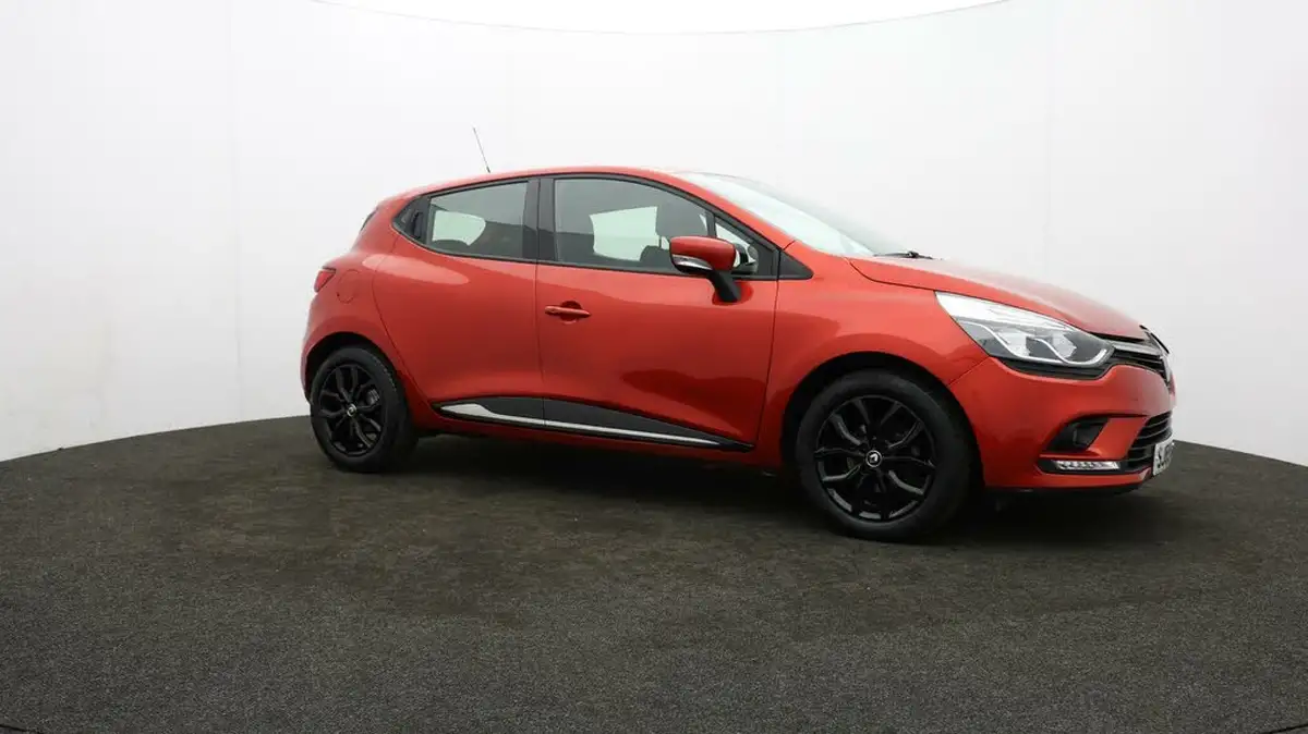 2019-renault-clio-09-tce-play-90ps-big-36