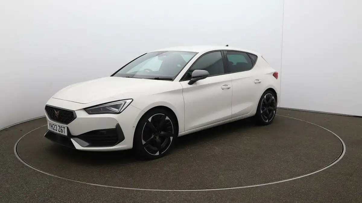 2023-cupra-leon-nf-20-tsi-vz3-300ps-hatchback-big-60