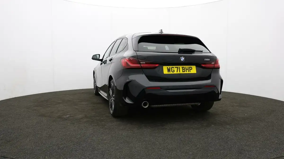 2021-bmw-1-series-15-118i-m-sport-lcp-dct-big-71