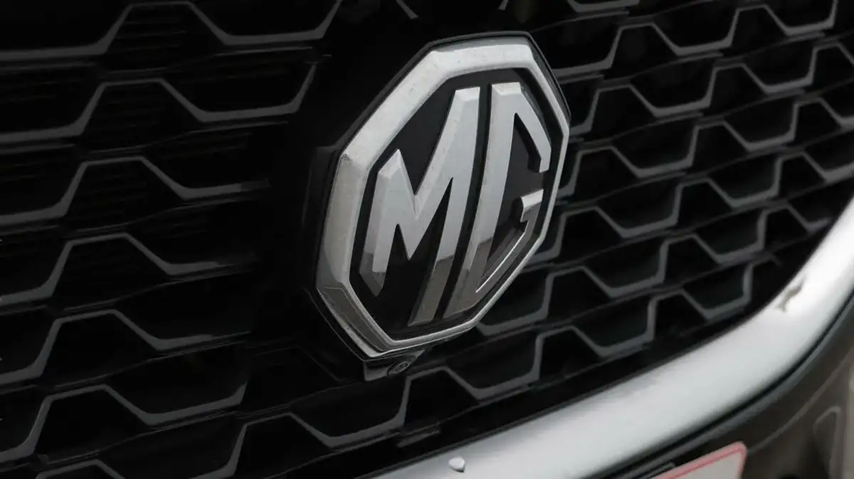 2021-mg-zs-suv-15-vti-tech-exclusive-big-22