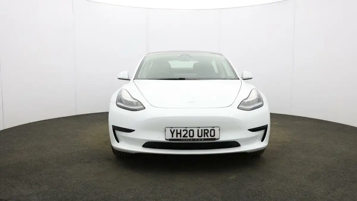 2020-tesla-model-3-e-standard-plus-big-1