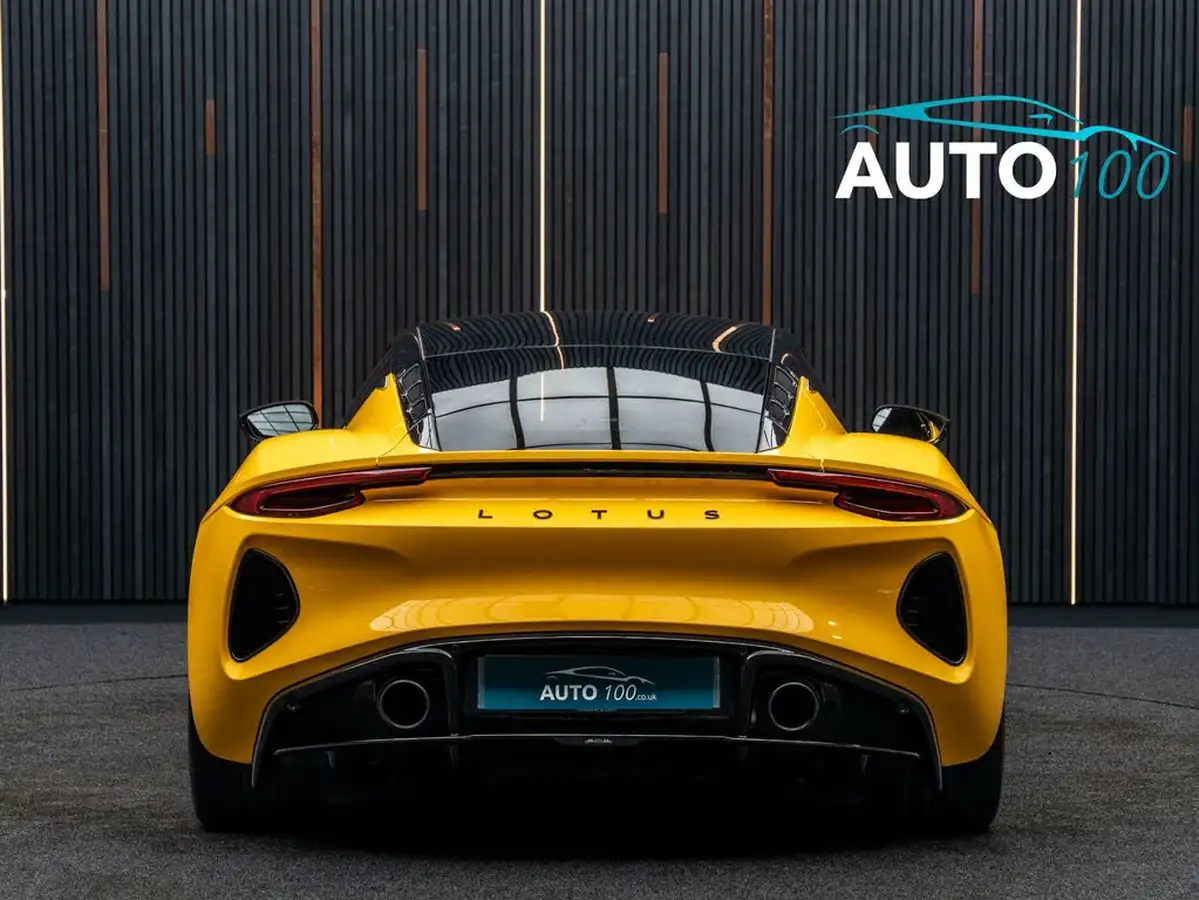 2023-lotus-emira-35-first-edition-v6-big-18