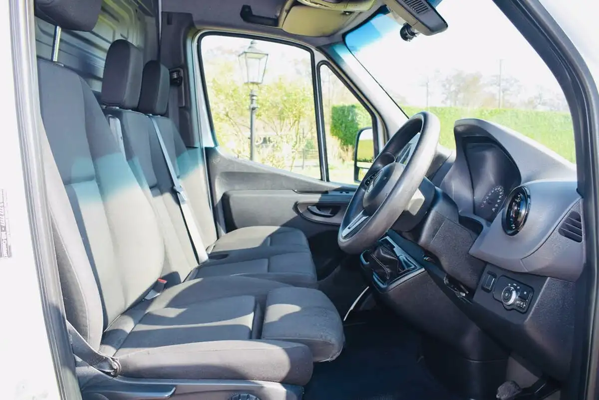 2019-mercedes-benz-sprinter-21cdi-316-l2h1-163pseu6b-panel-van-rwd-eco-gear-360-big-12