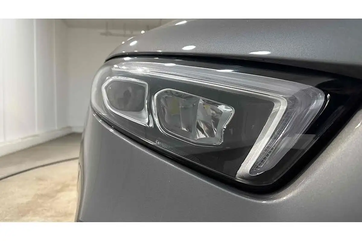 2020-mercedes-benz-a-class-13-a180-sport-executive-hatchback-5d-7g-dct-big-13