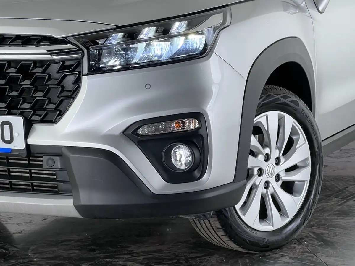 2023-suzuki-s-cross-14-boosterjet-motion-big-35