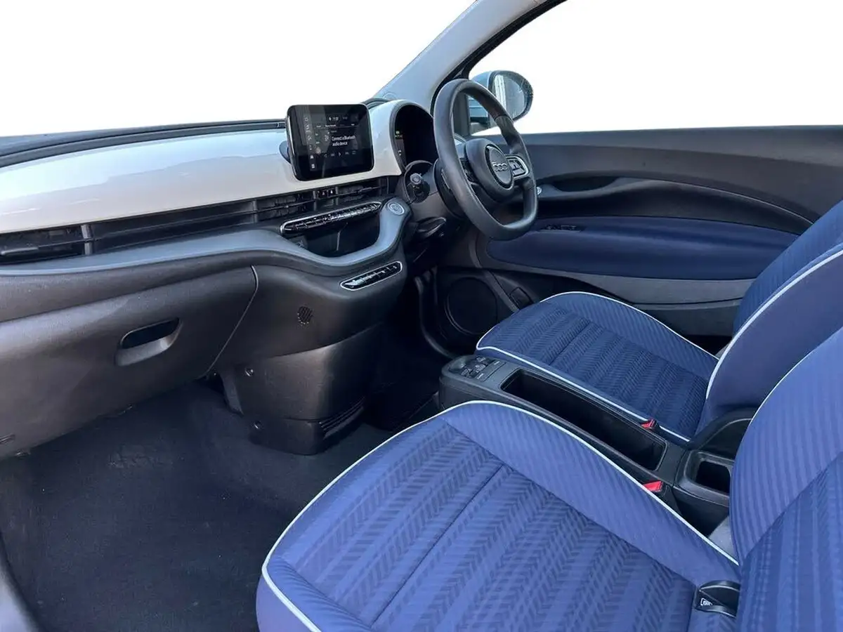 2021-fiat-500-e-passion-big-10