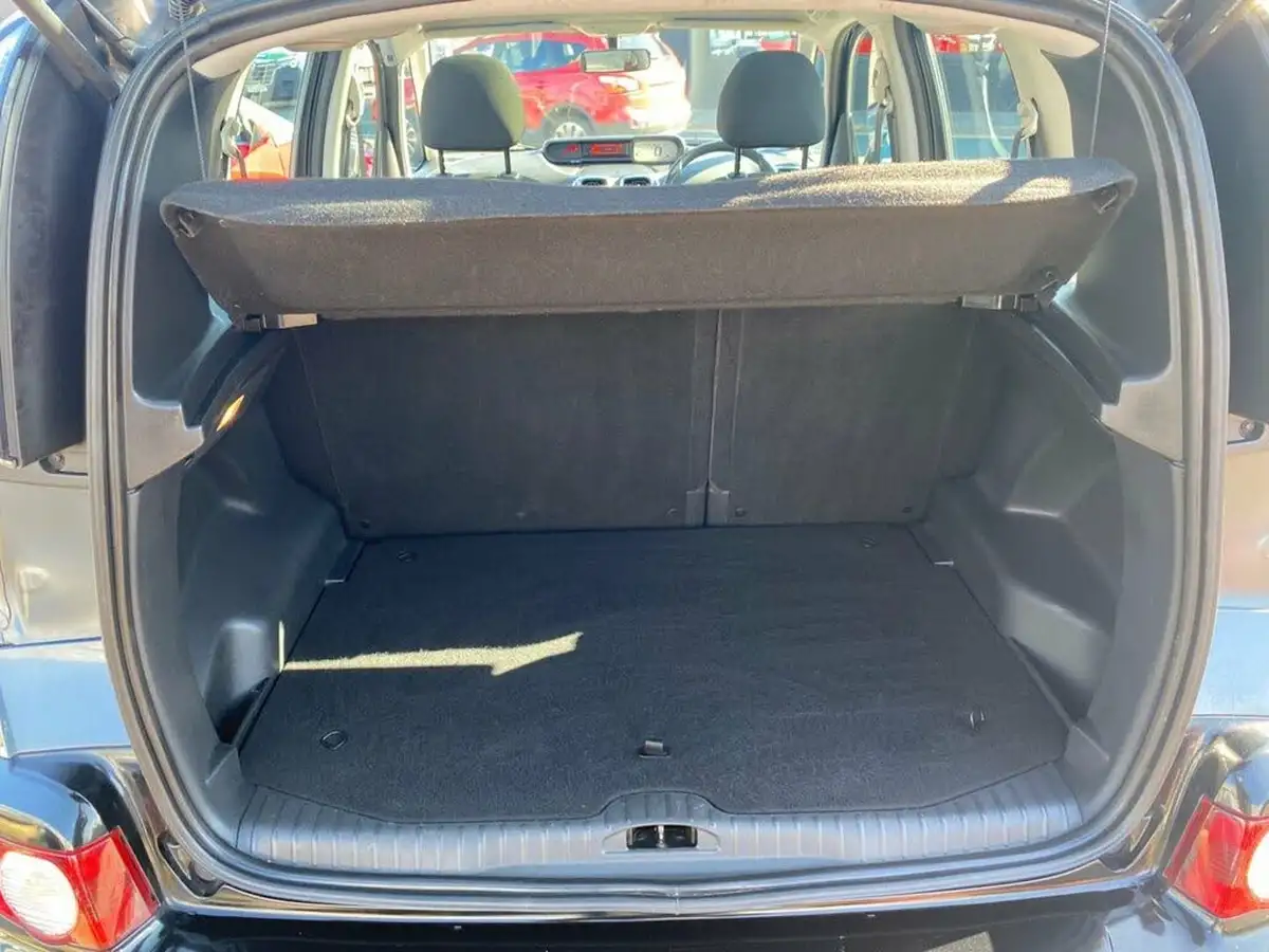 2014-citroen-c3-picasso-14-selection-big-8
