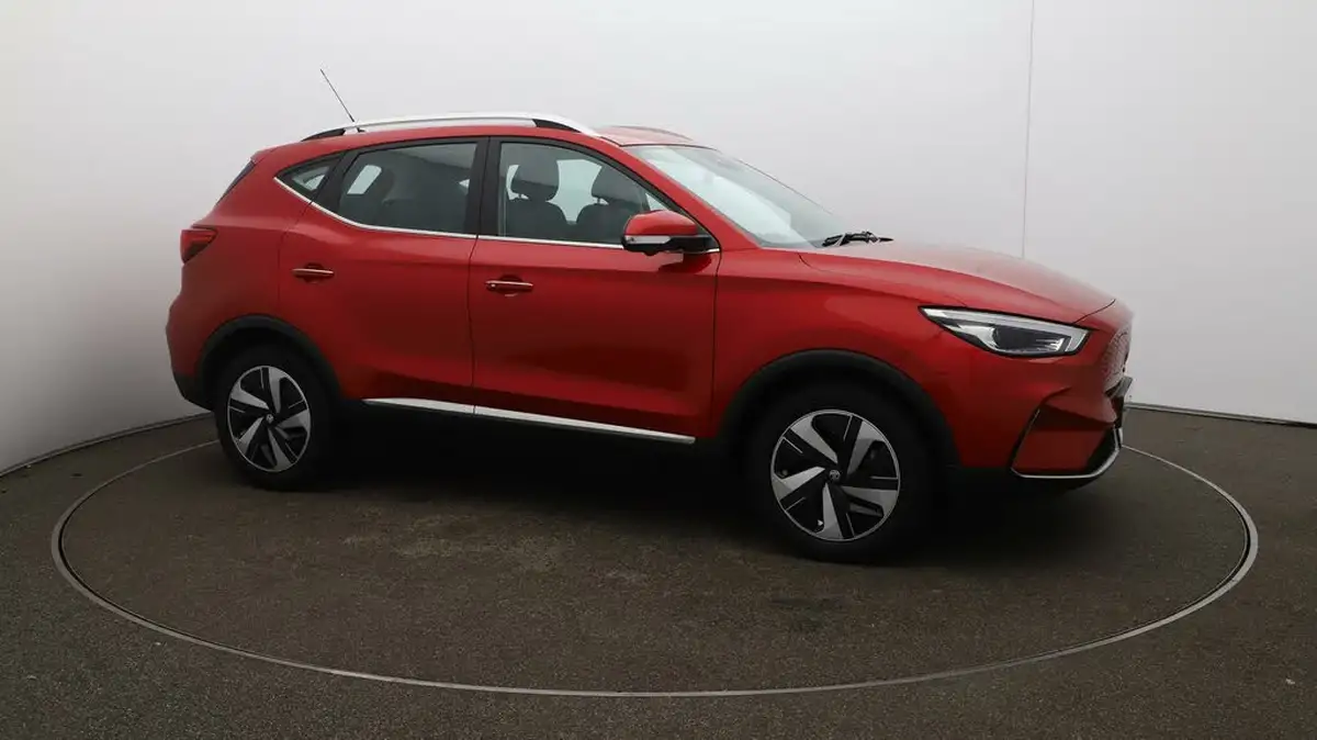 2022-mg-zs-suv-e-trophy-ev-176ps-big-39