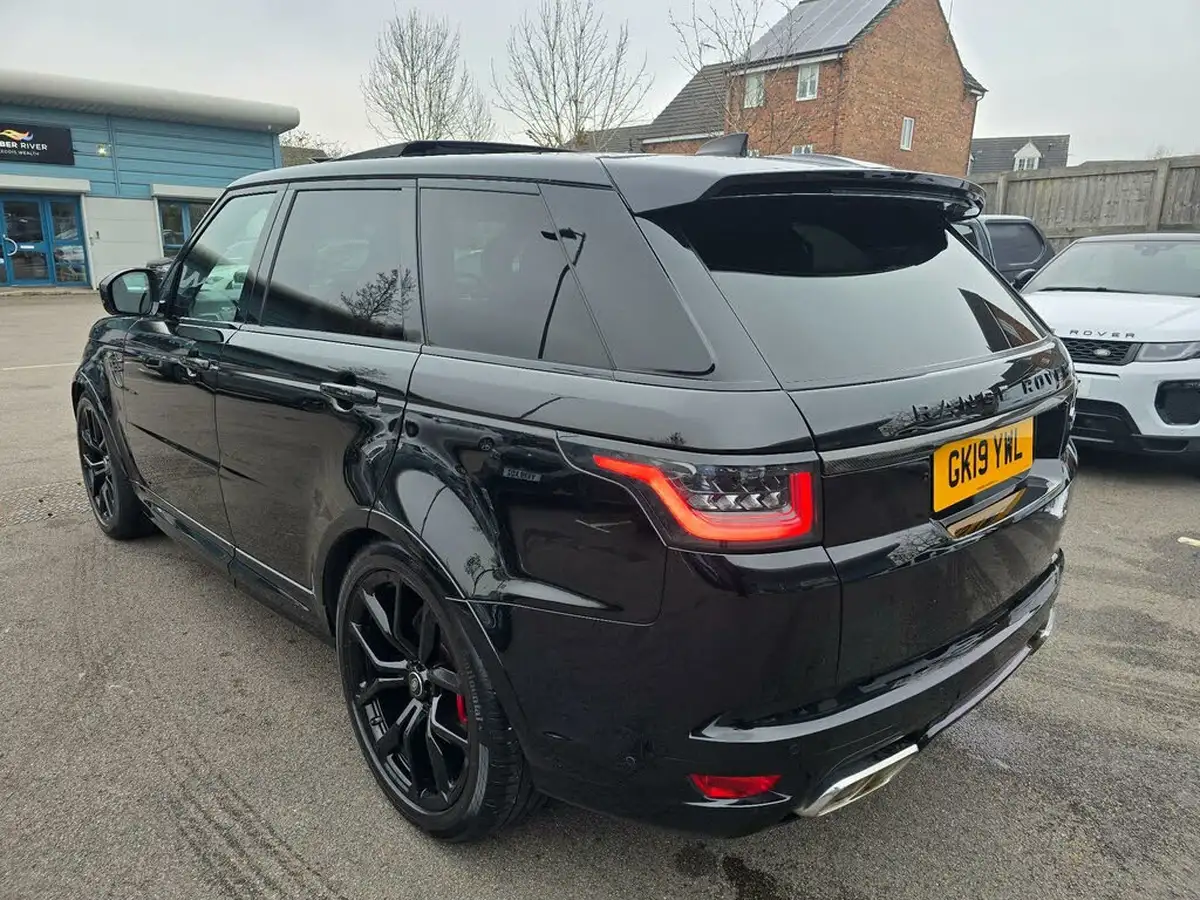 2019-land-rover-range-rover-sport-50v8-sc-svr-big-6