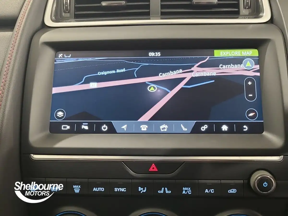 2020-jaguar-e-pace-20-i4d-chequered-flag-150ps-big-37