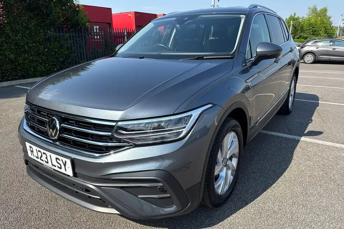 2023-volkswagen-tiguan-allspace-15-tsi-life-big-26