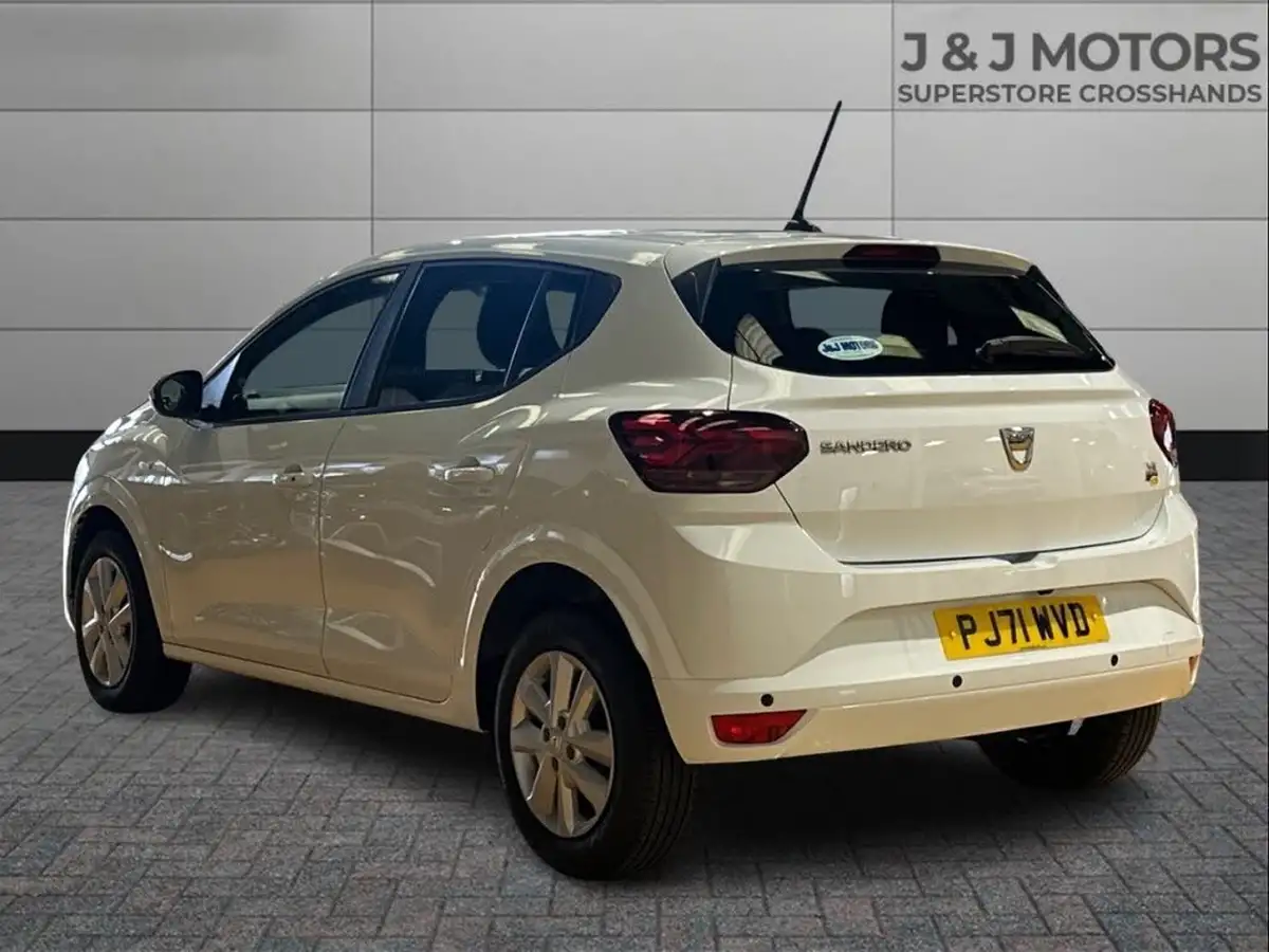 2021-dacia-sandero-10-tce-comfort-90bhp-big-6