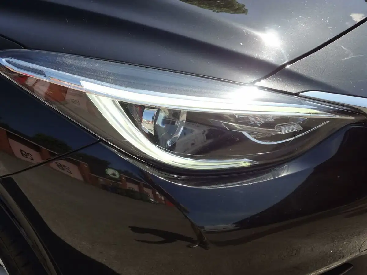 2018-infiniti-q30-16-luxe-122ps-big-11