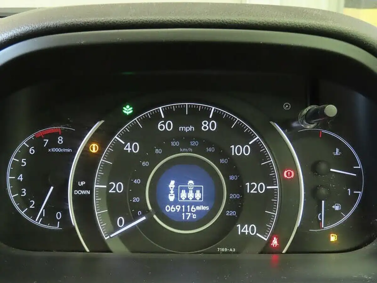 2017-honda-cr-v-20-i-vtec-se-plus-navi-dasp-4x4-ss-big-11