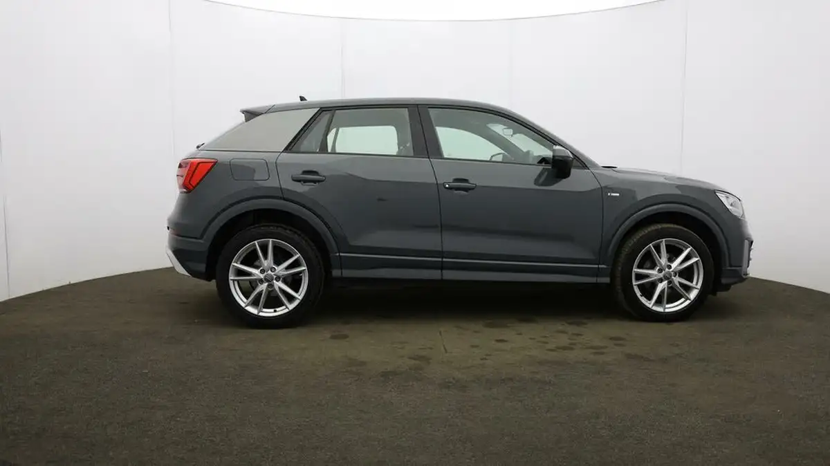 2020-audi-q2-16-30-tdi-s-line-tronic-big-46