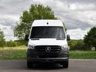 2023-mercedes-benz-sprinter-small-48