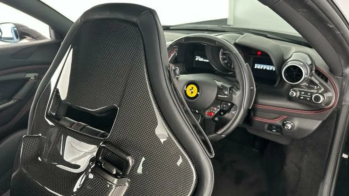 2021-ferrari-f8-tributo-big-35