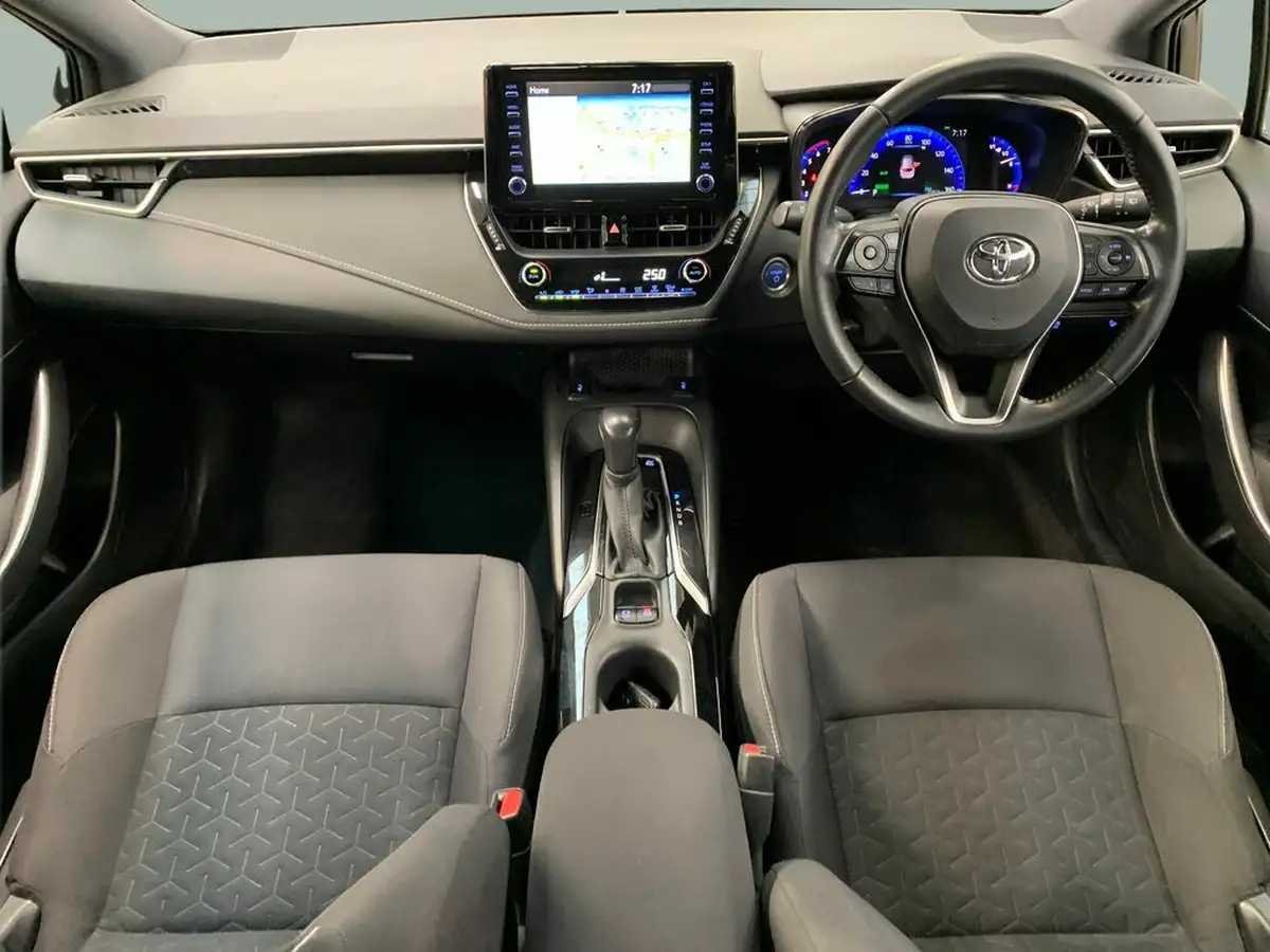 2022-toyota-corolla-18-vvt-i-icon-tech-spare-wheel-touring-sports-5d-big-1
